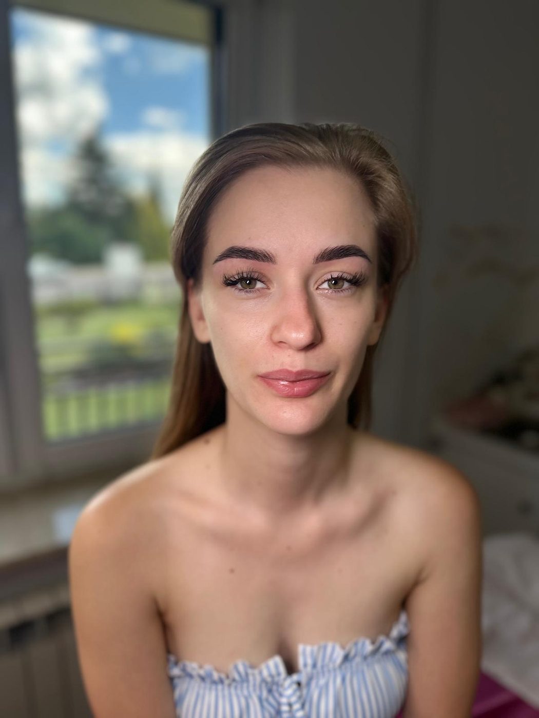 Henna brwi